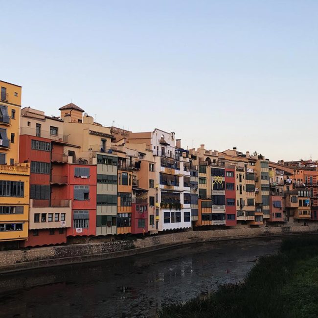 viajes girona rio onyar tapenade food & creativity